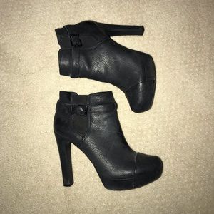 Gianni Bini Booties